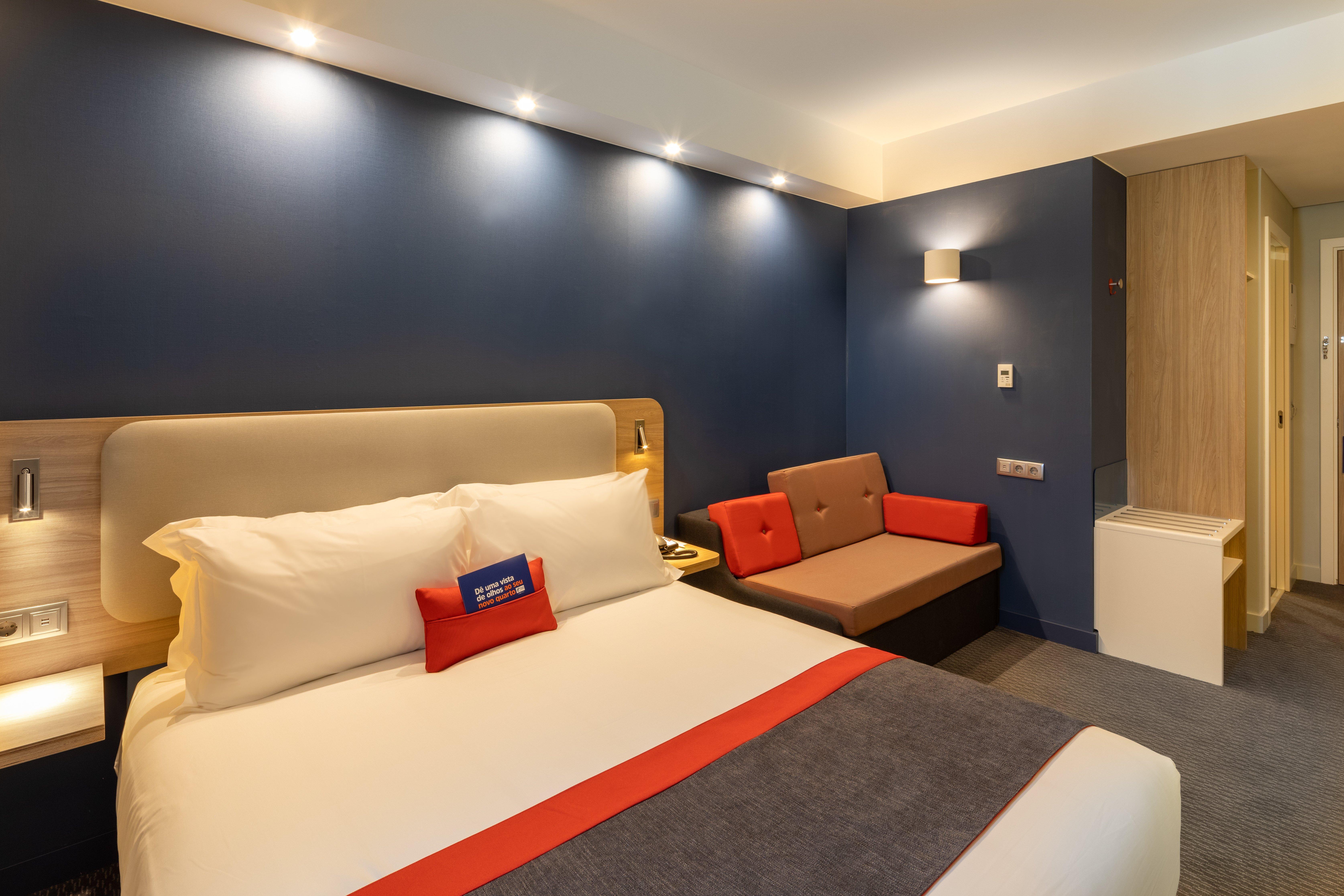 Holiday Inn Express Porto City Centre, An Ihg Hotel Экстерьер фото